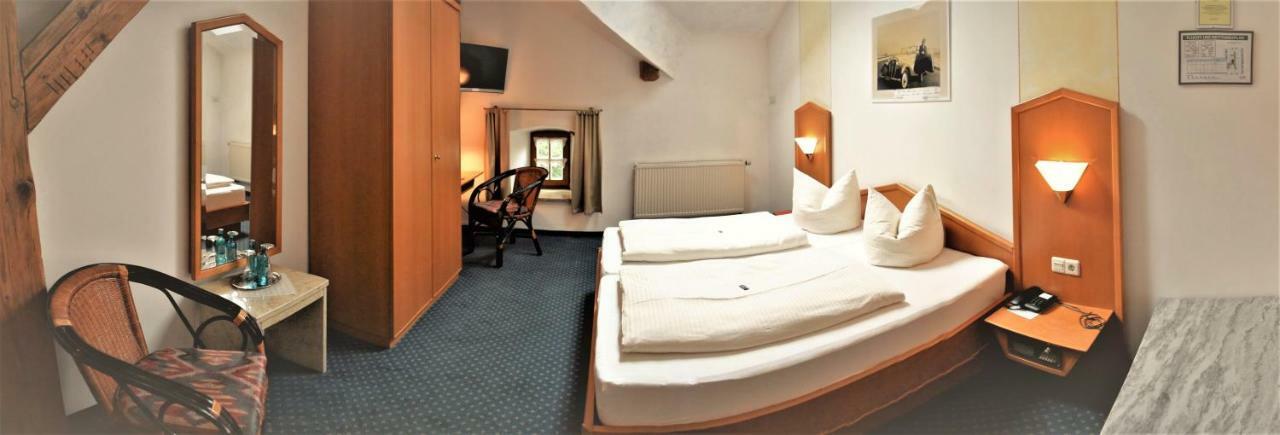 Hotel Zum Braeu Kinding Exterior foto
